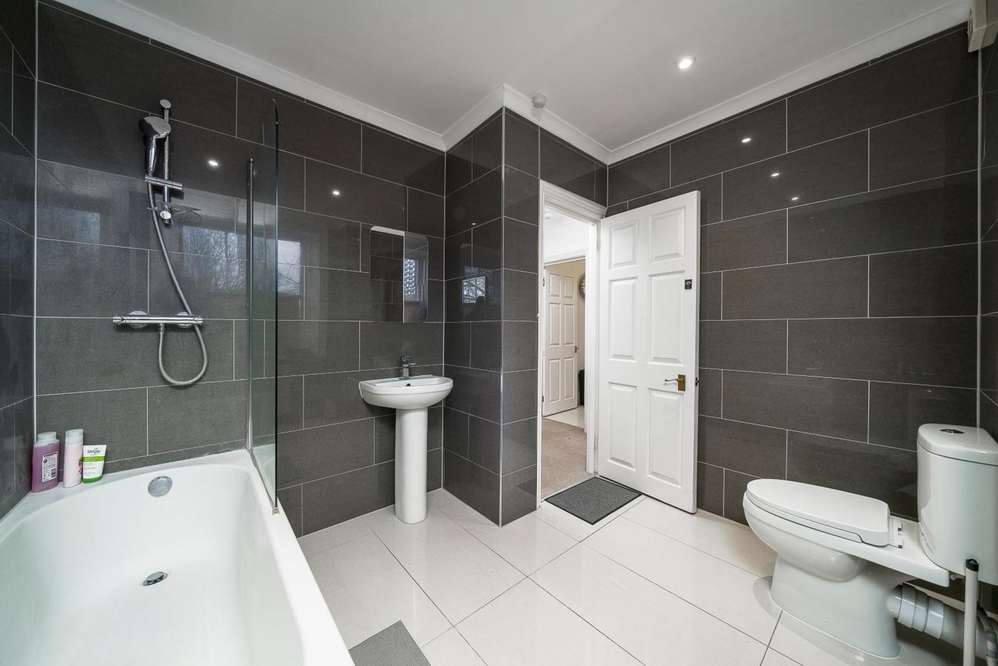 Apartment Comfort And Space In Canary Wharf With Easy Access To Excel, O2 Arena And Airport