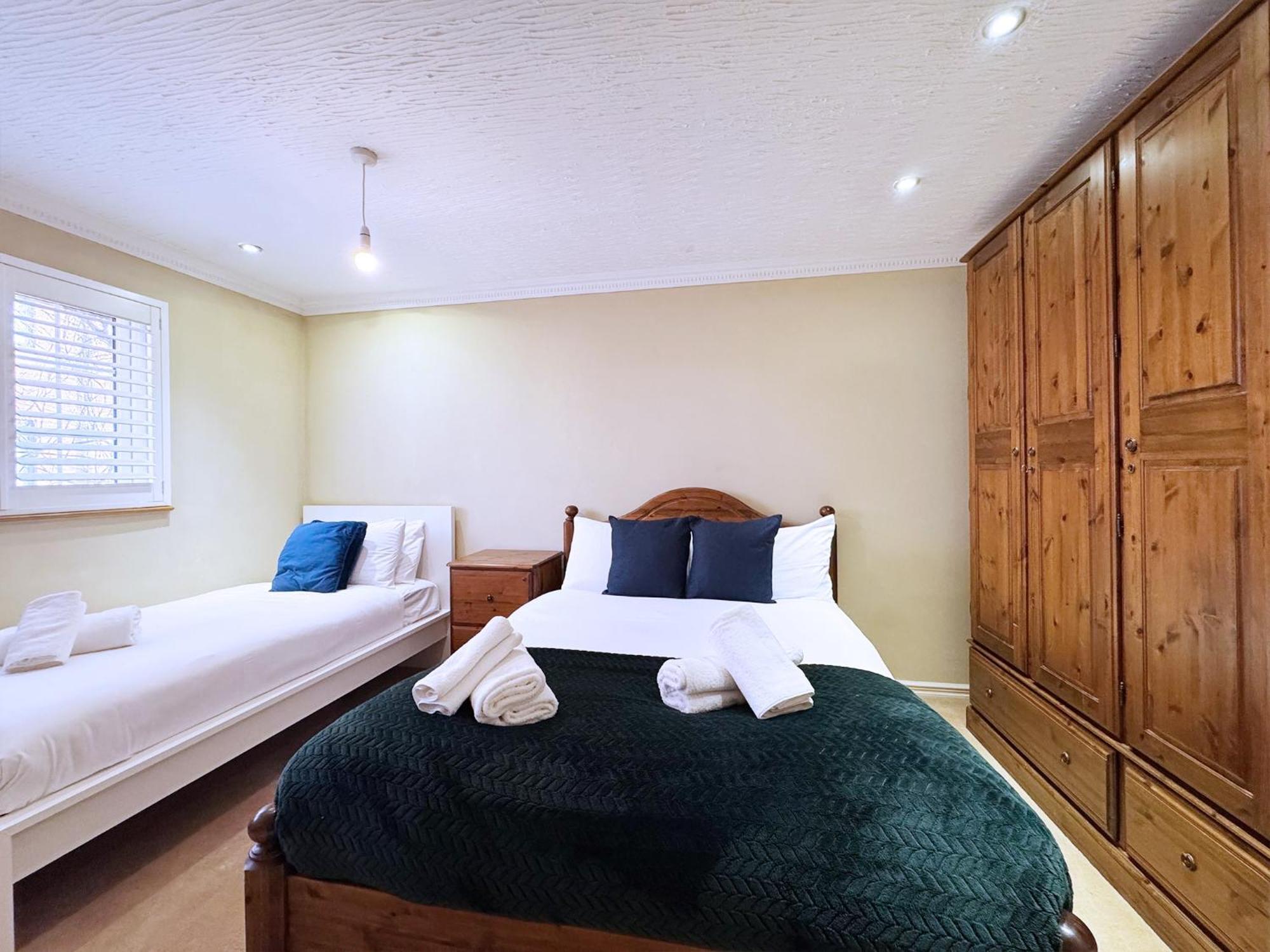 Holiday home Three Bedroom House Near London Bridge