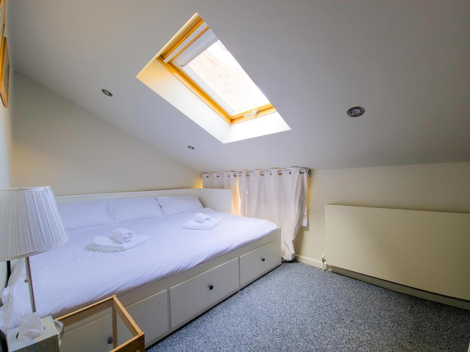 Spacious With Conservatory Dining Ptk *