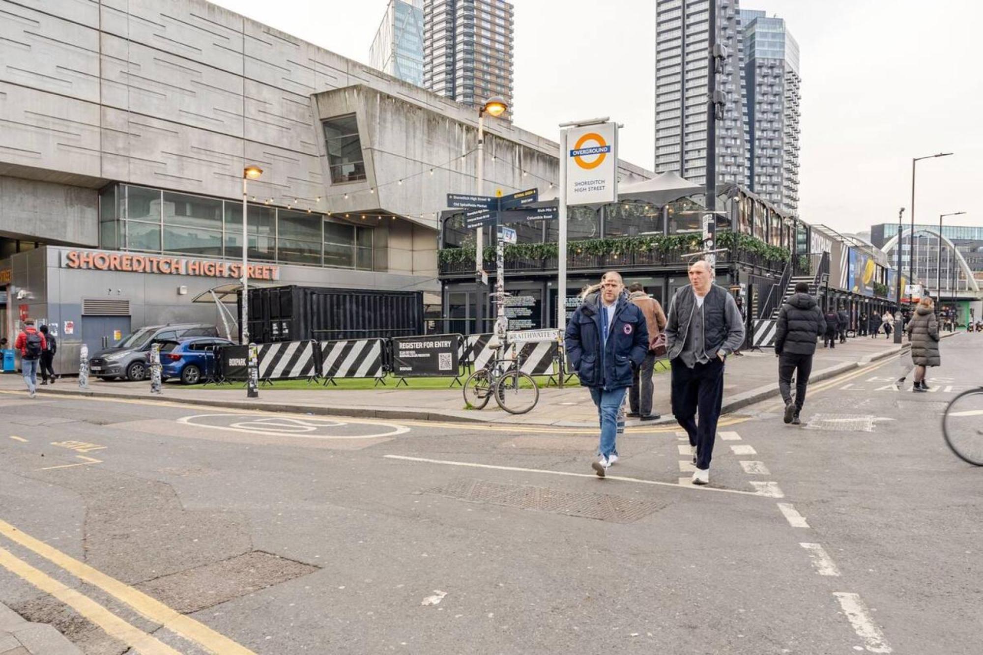 Shoreditch Up To 4 People * London