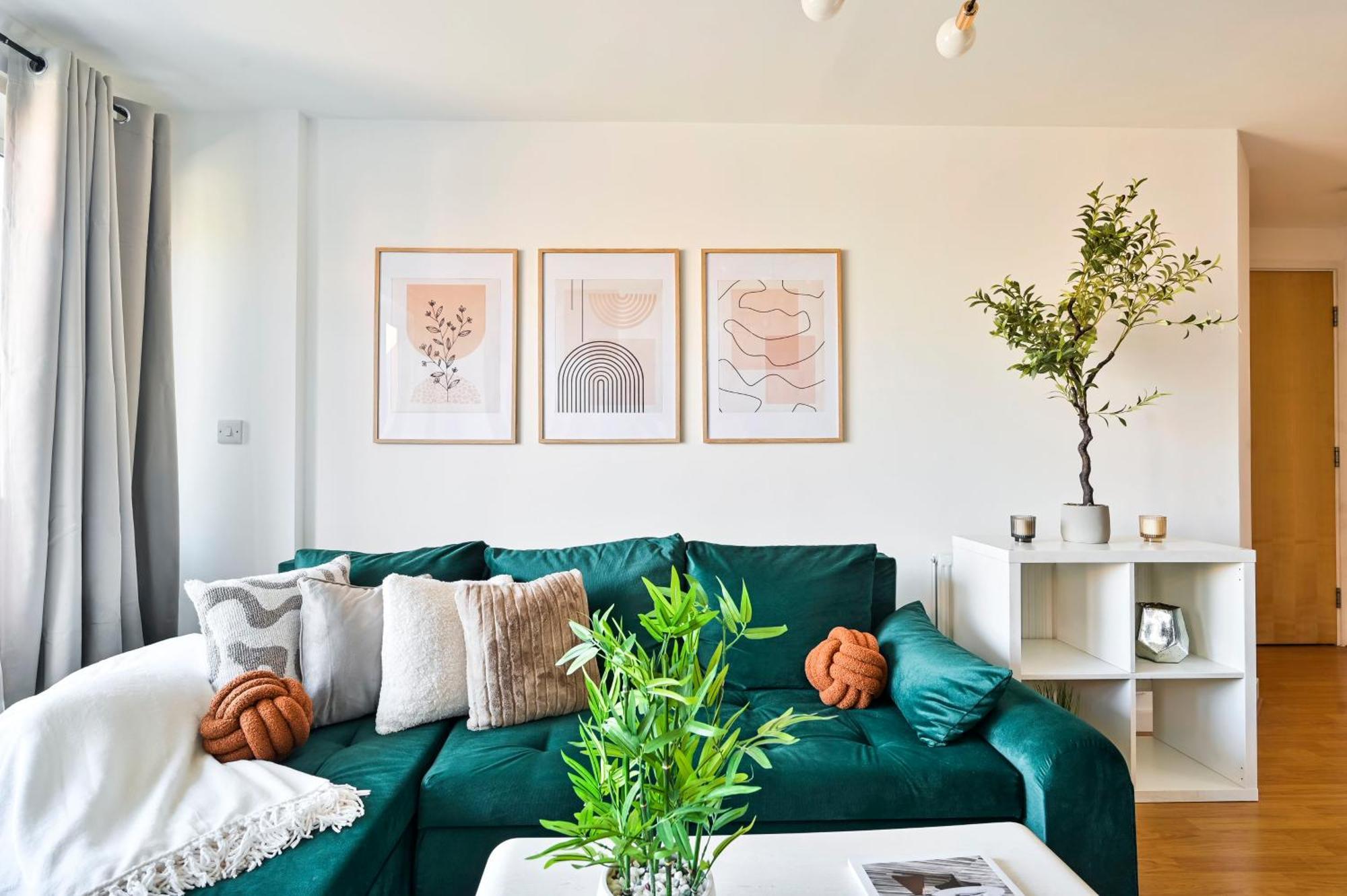 Stylish 2bed Flat Hackney *