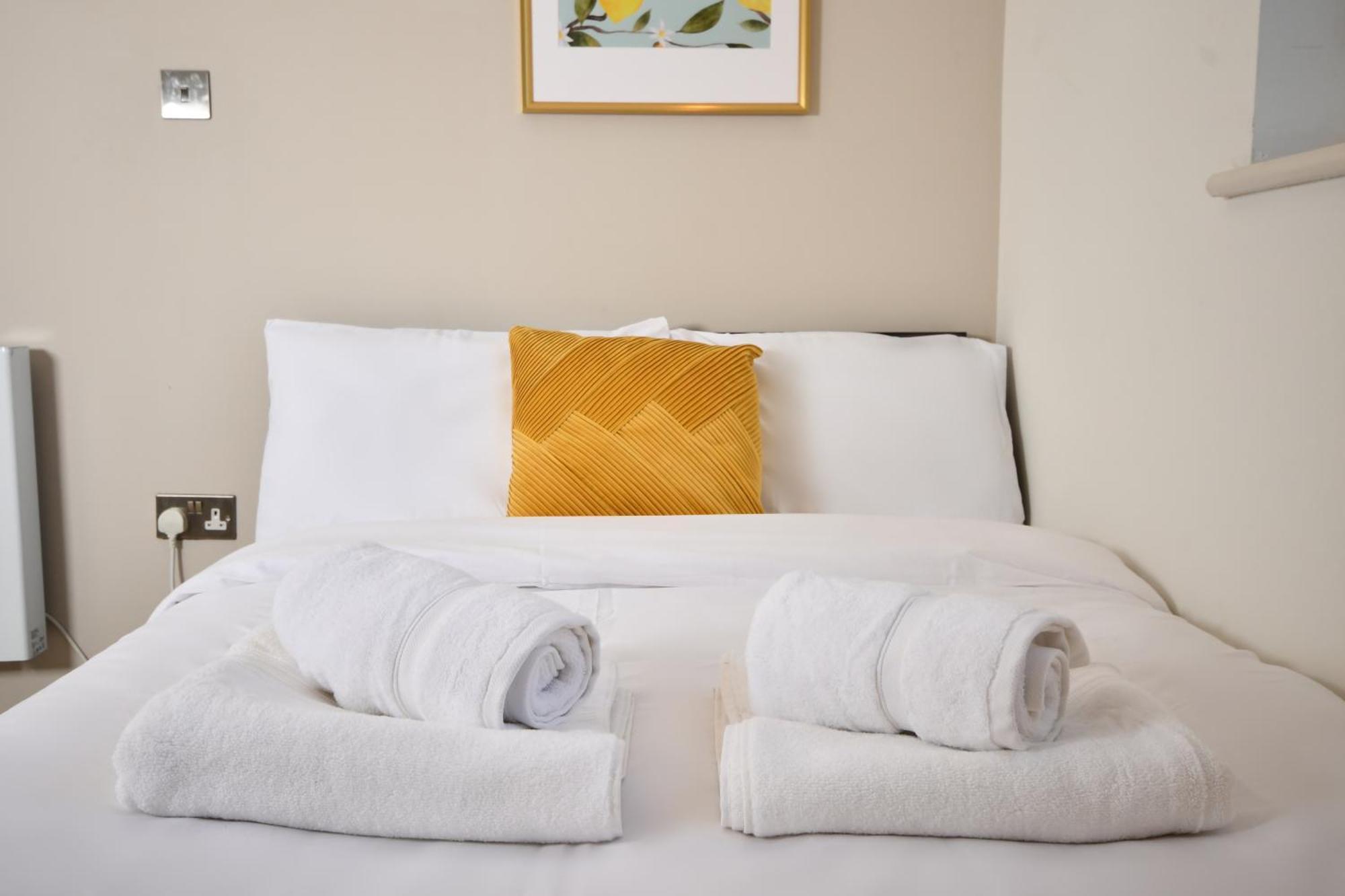 Guest house Morden Stratford 1 With Shared Bathroom London