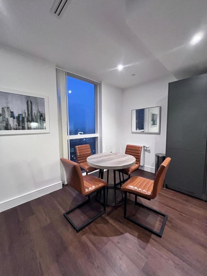 Apartment Maine Tower London