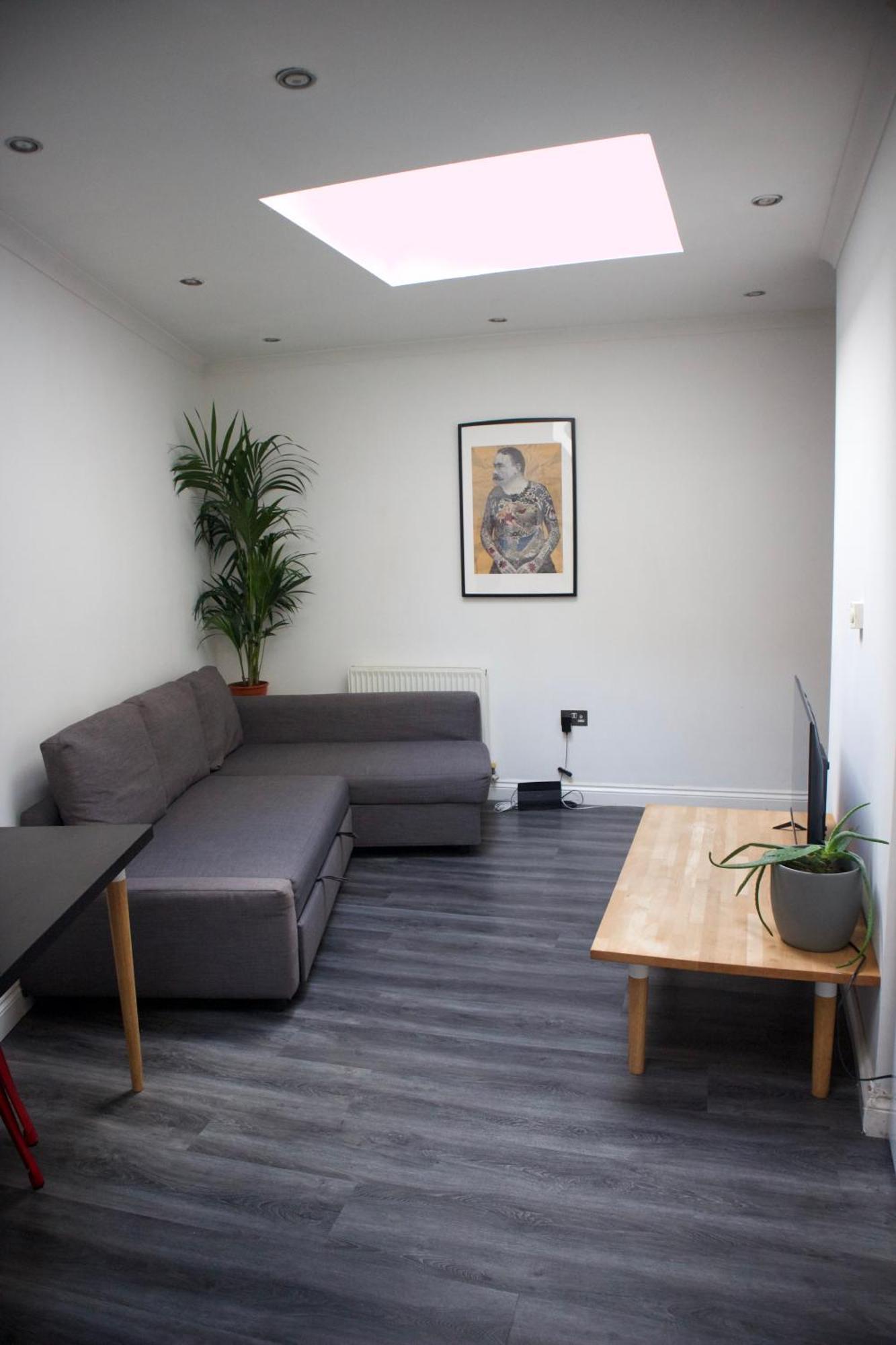Redchurch House Apartment *