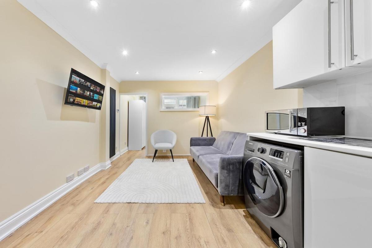 Cosy One Bedroom - Bridge Apartment