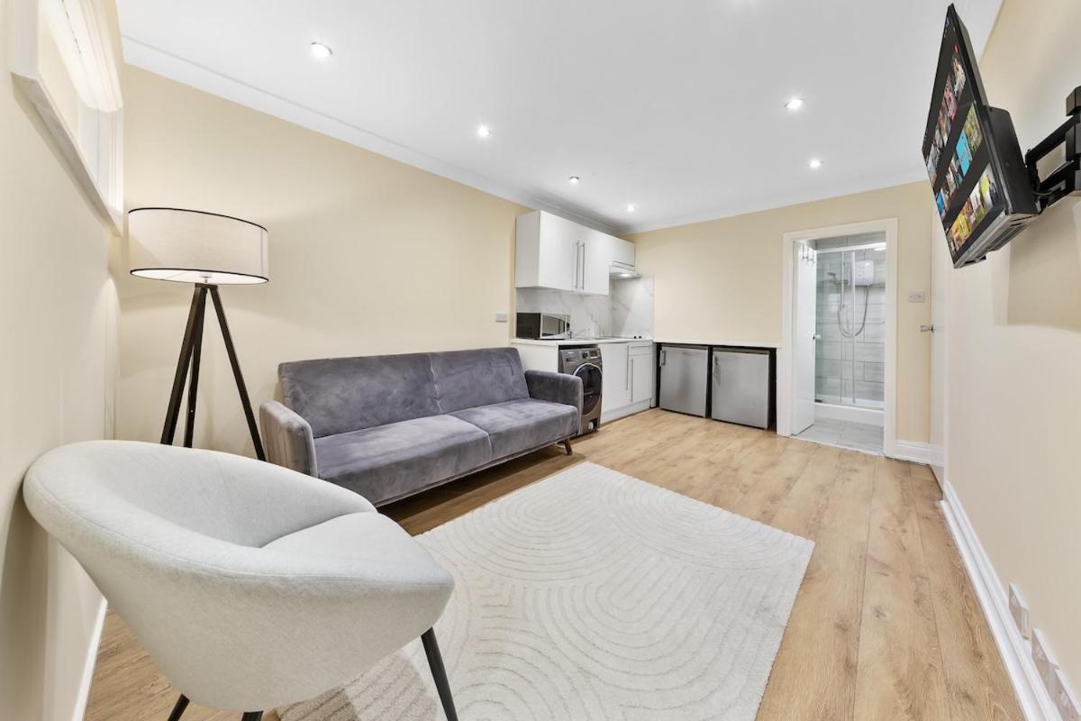 Cosy One Bedroom - Bridge * London