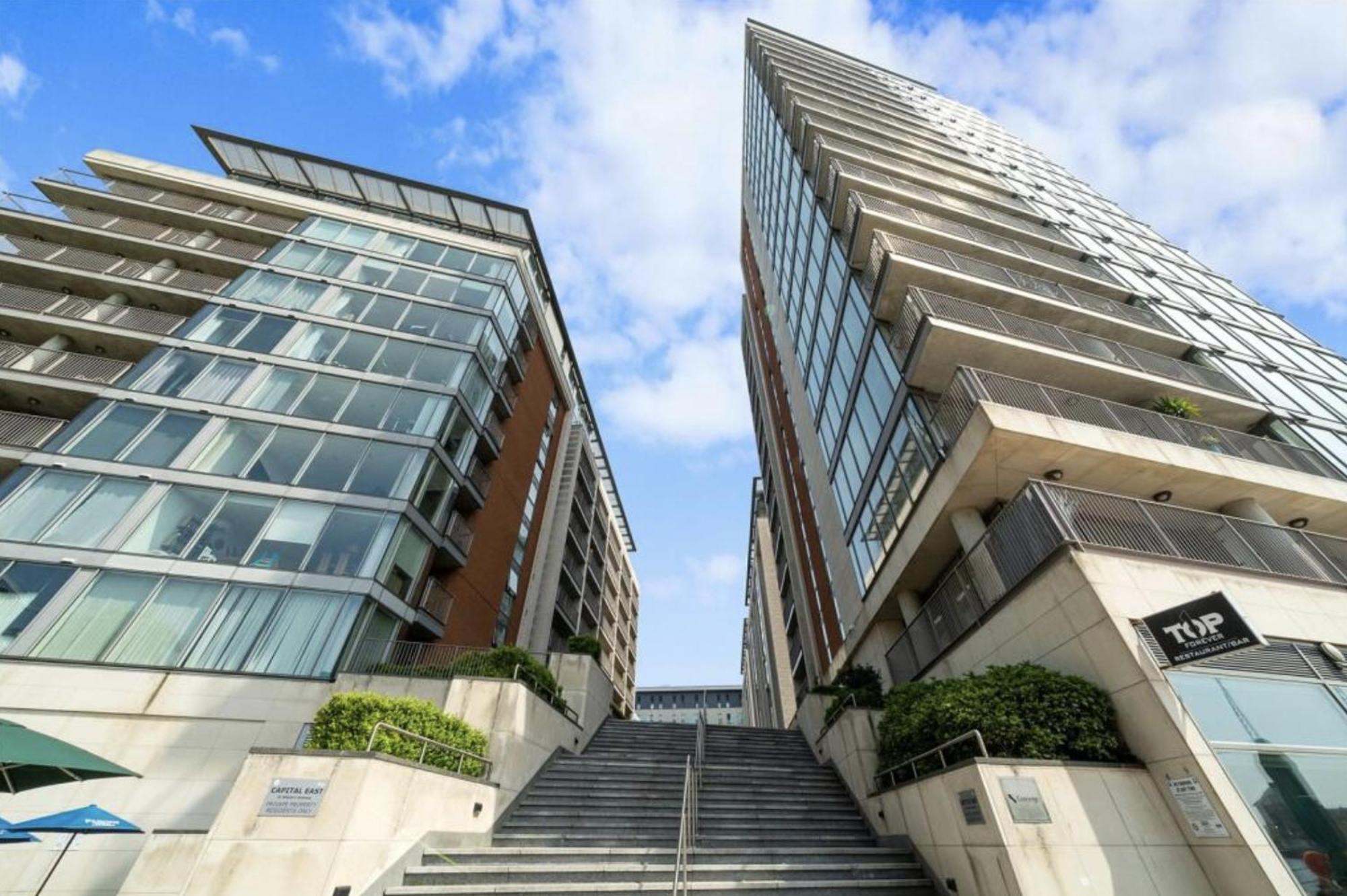 Excel Luxury With Amazing View Londen