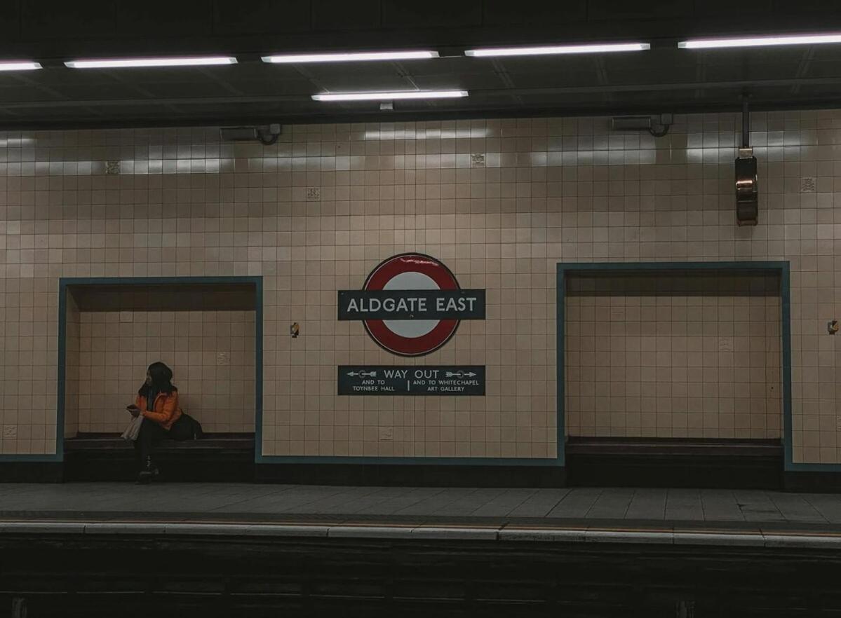 In Aldgate East 3 Apartment *