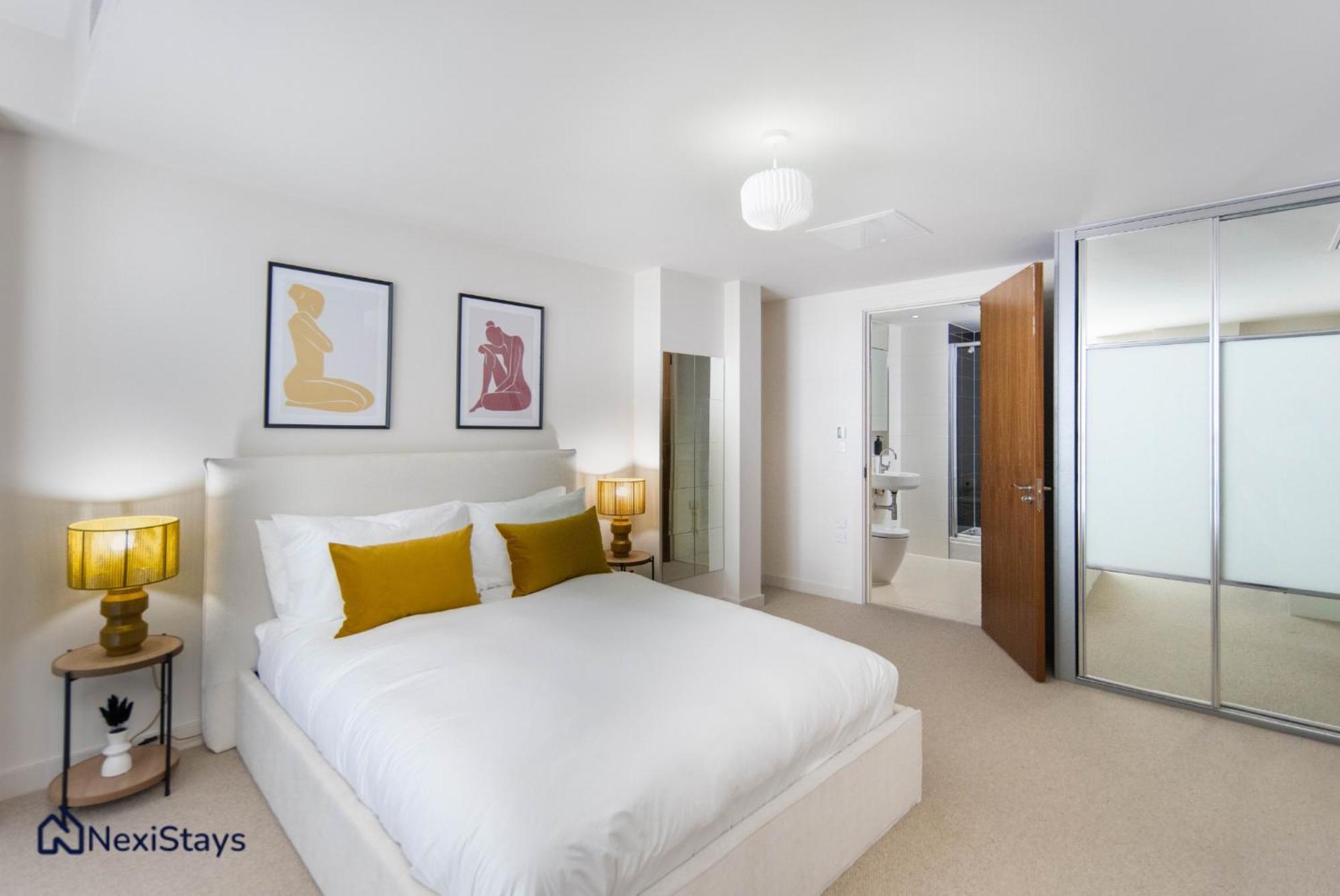 5 Mins Walk To Moorgate, Tranquil Retreat Appartement Londen