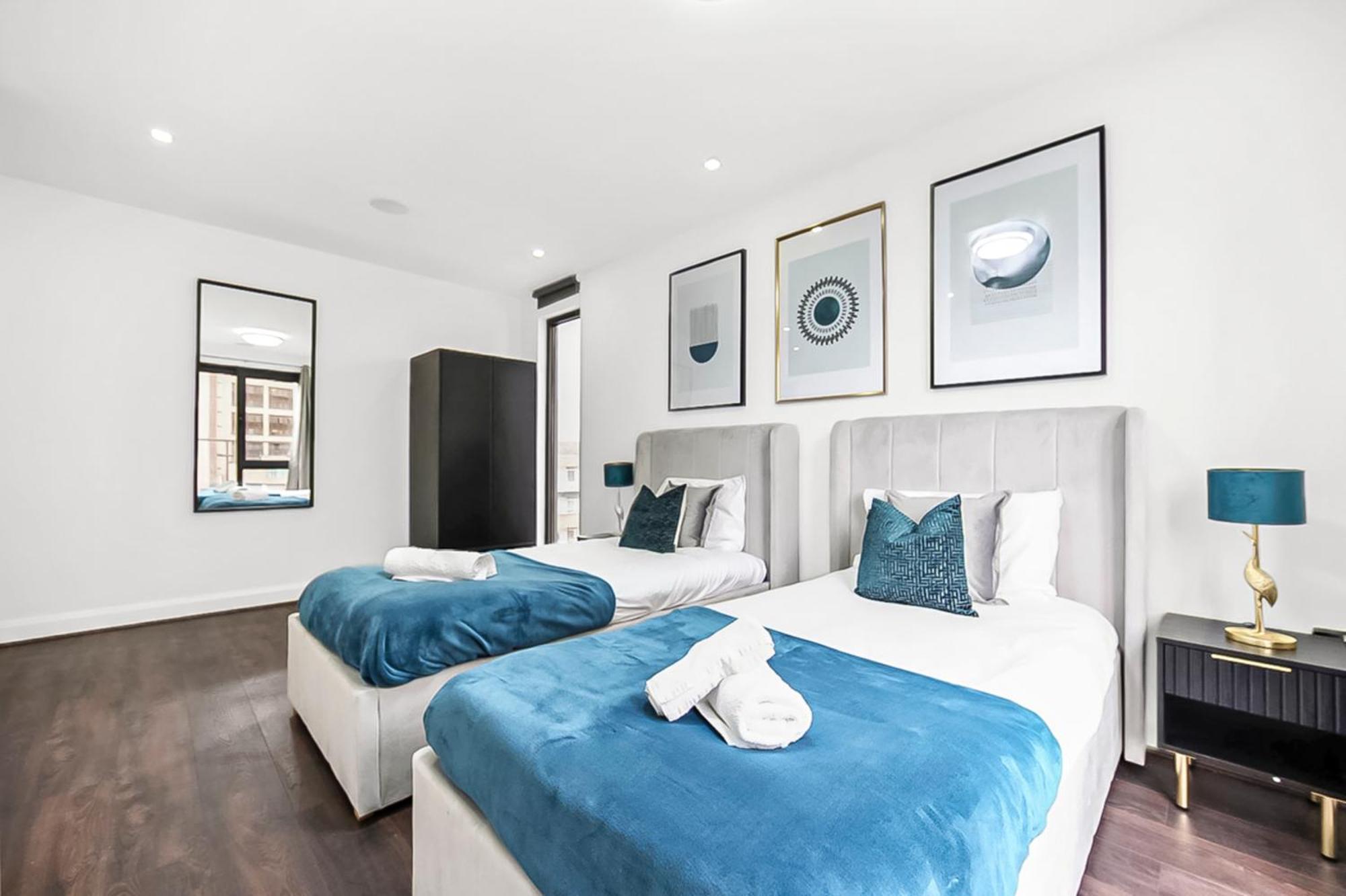 Apartment Large 2 Bed With Massive Balcony In Canary Wharf London
