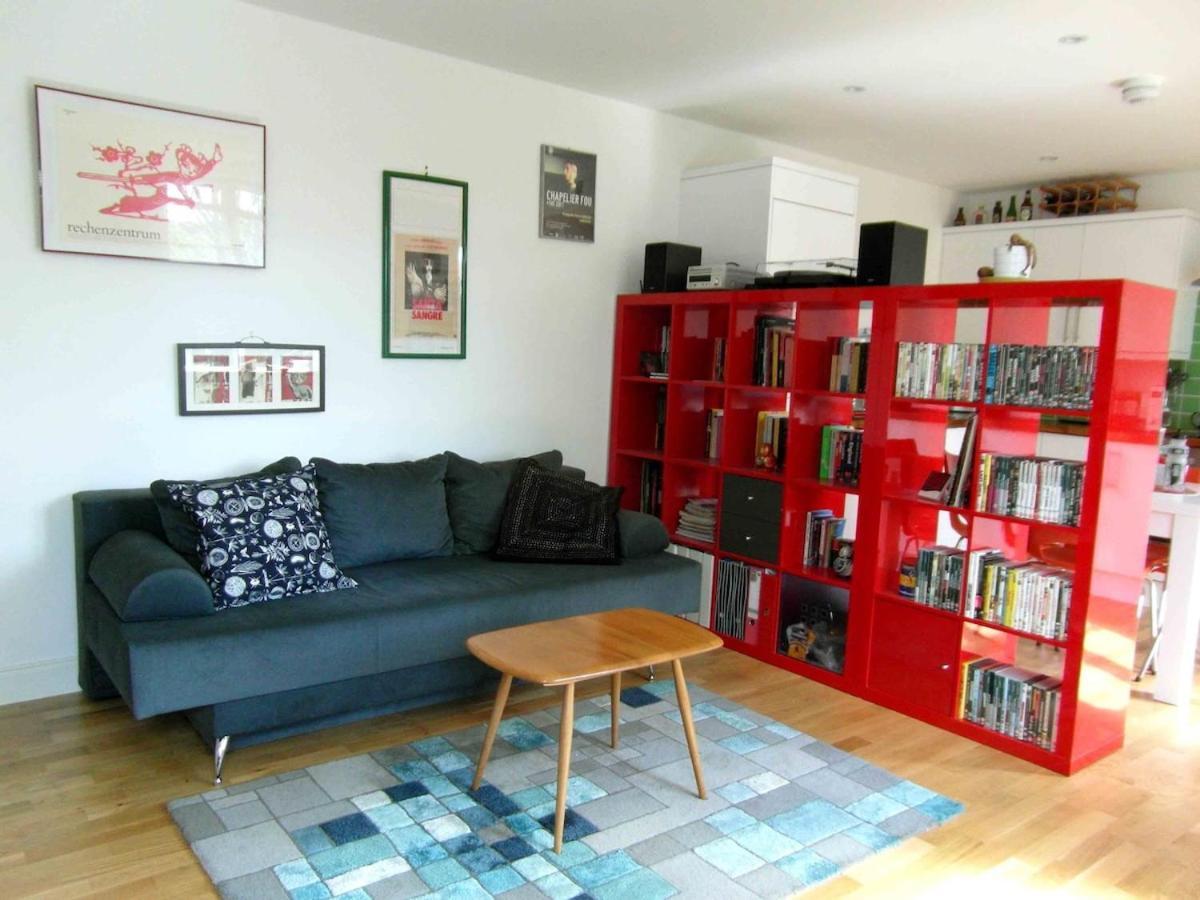 Modern And Stylish Flat Apartment London