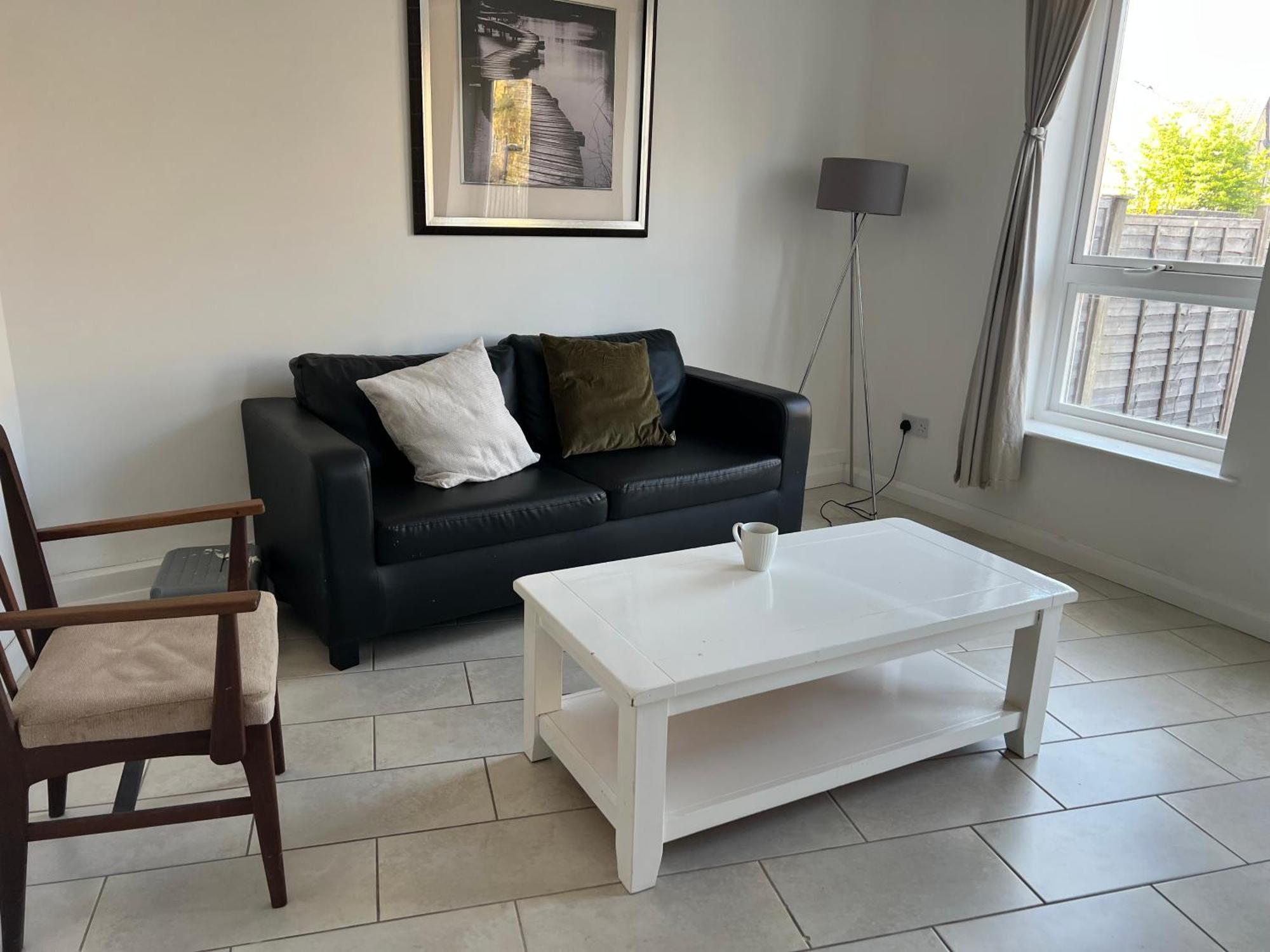 Cosy Double In Canada Water Homestay *