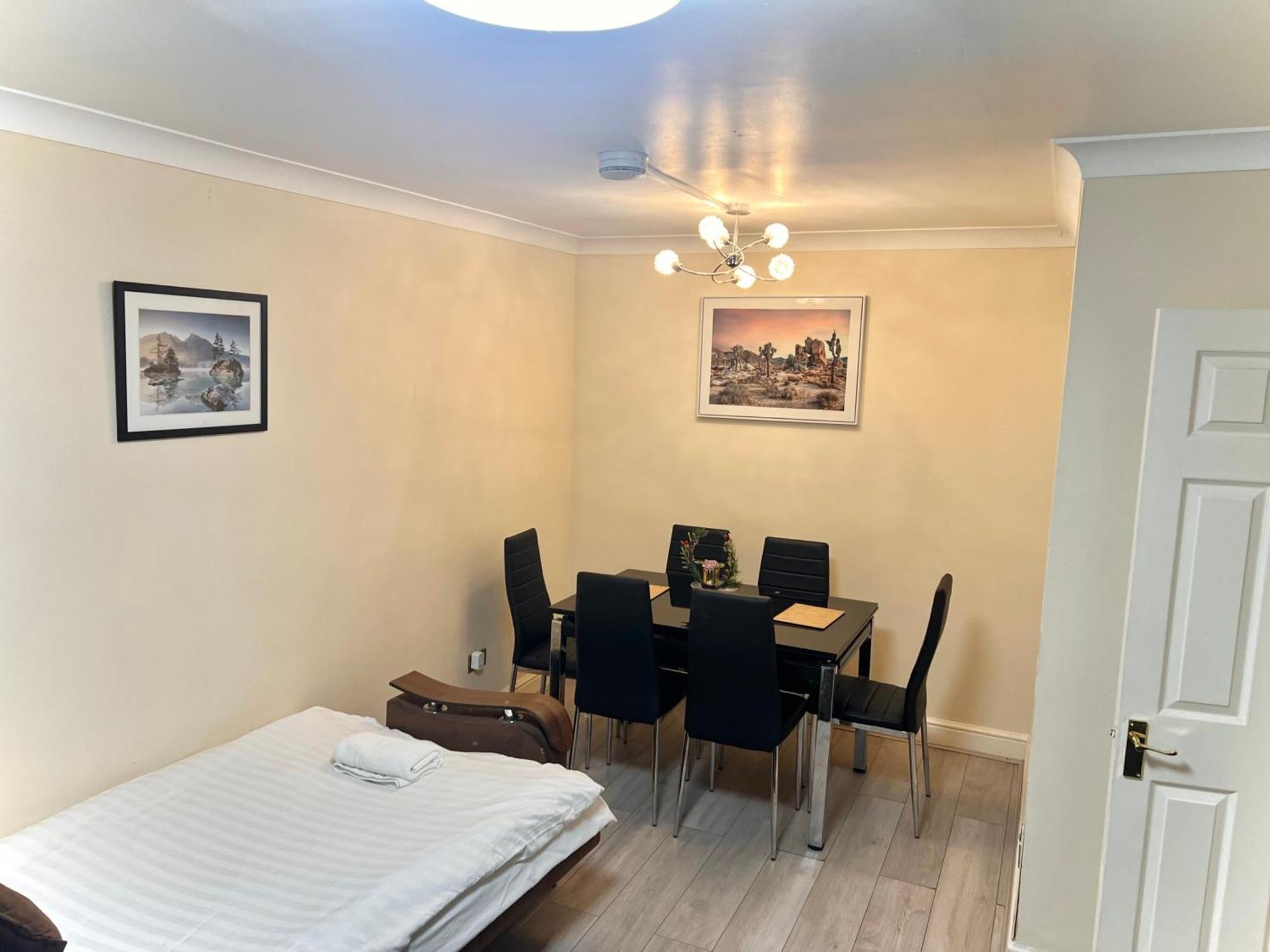 Cosy Retreat Near Tower Bridge Holiday home *