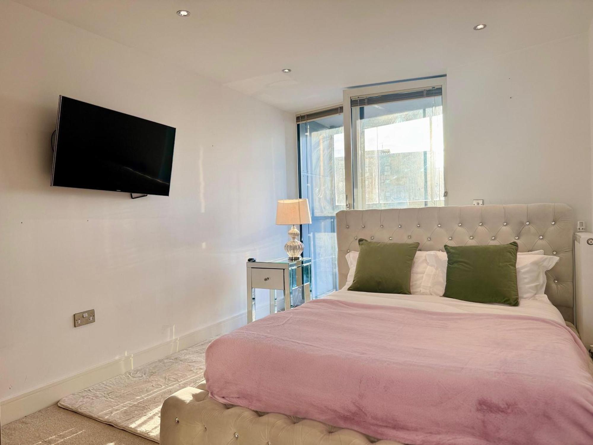 Luxury Penthouse Greenwich London