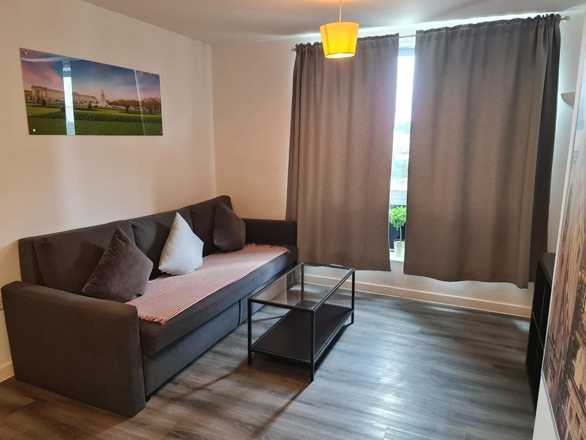 Stratford Luxury Apartment London