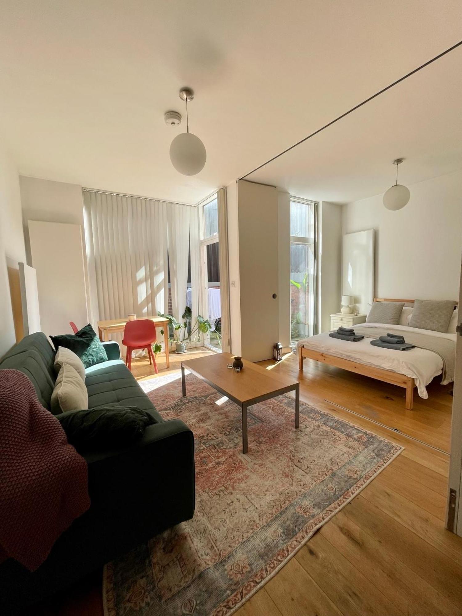 Apartment Spitalfields Market Garden Flat London