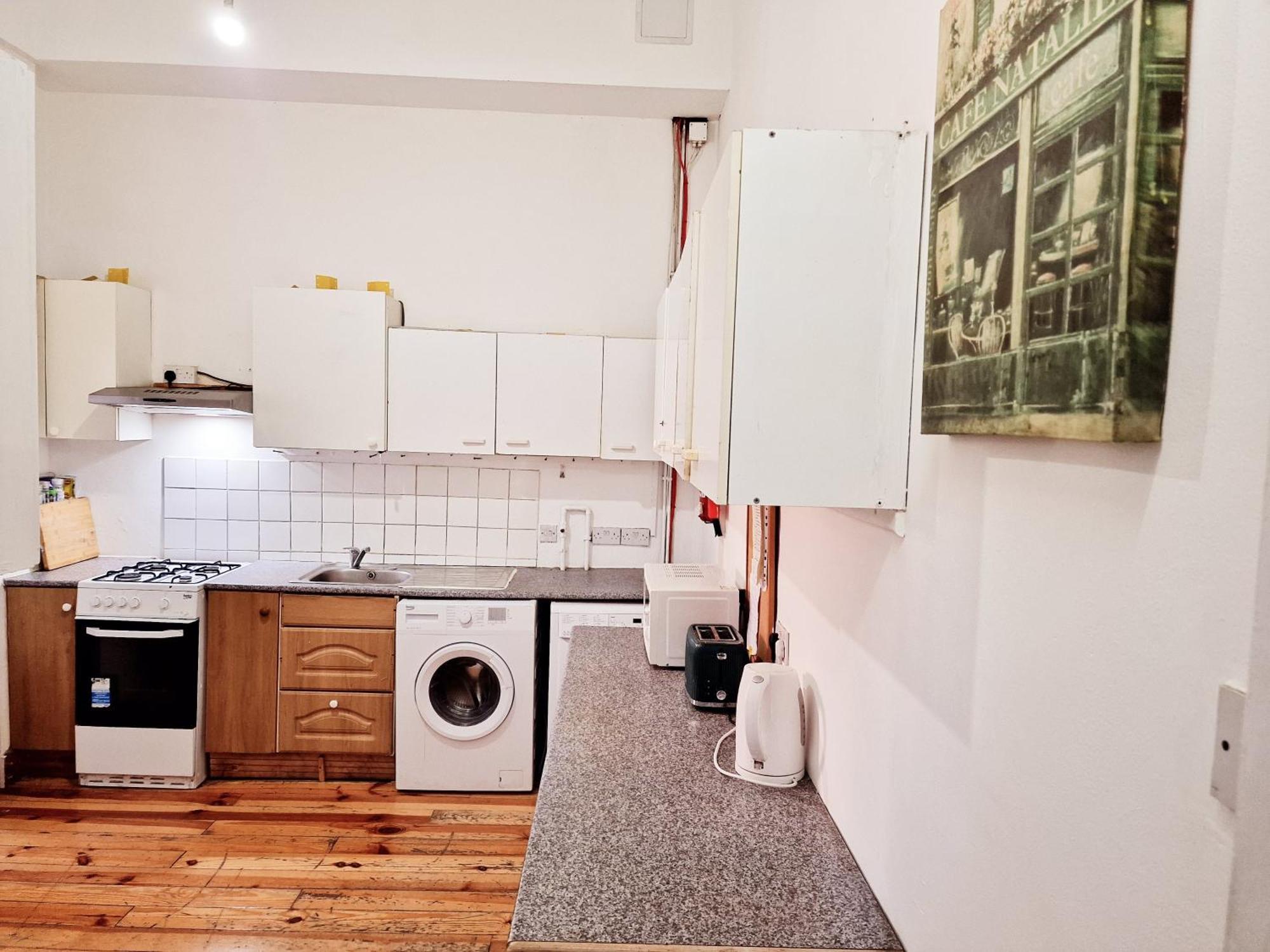 Apartment R8 Single Bed Superb En *
