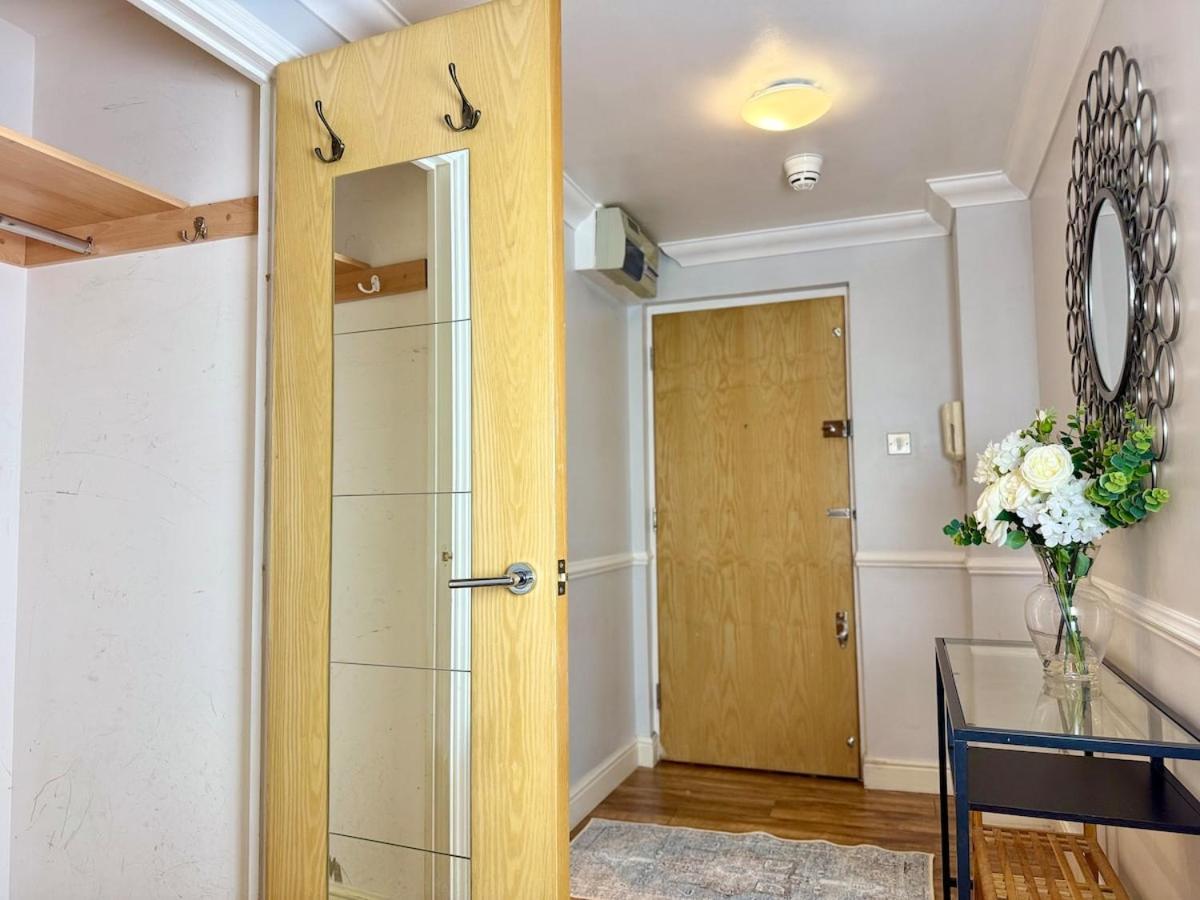 Luxury Greenwich Apartamento