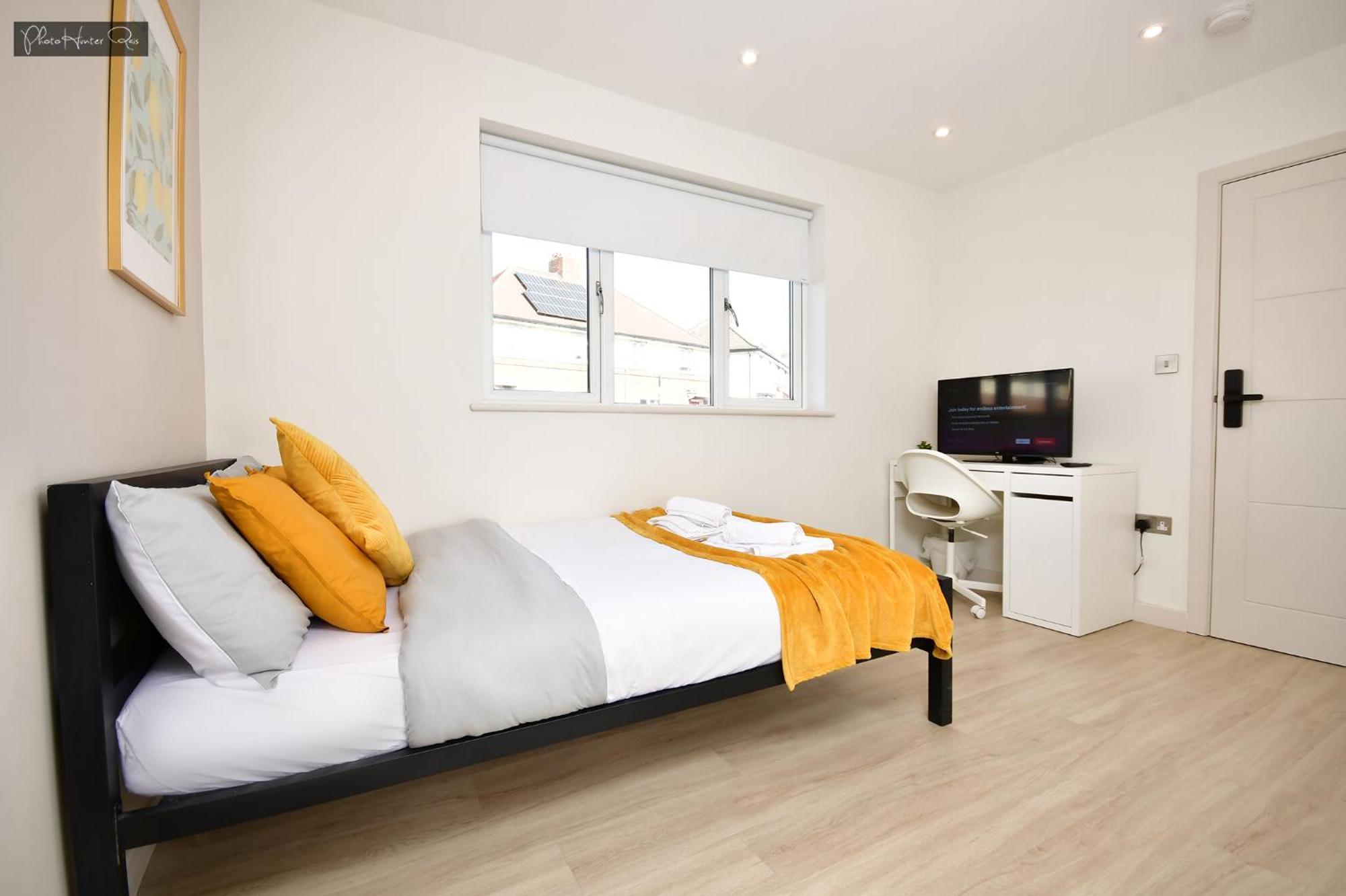 Morden Stratford 1 With Shared Bathroom Guest house London