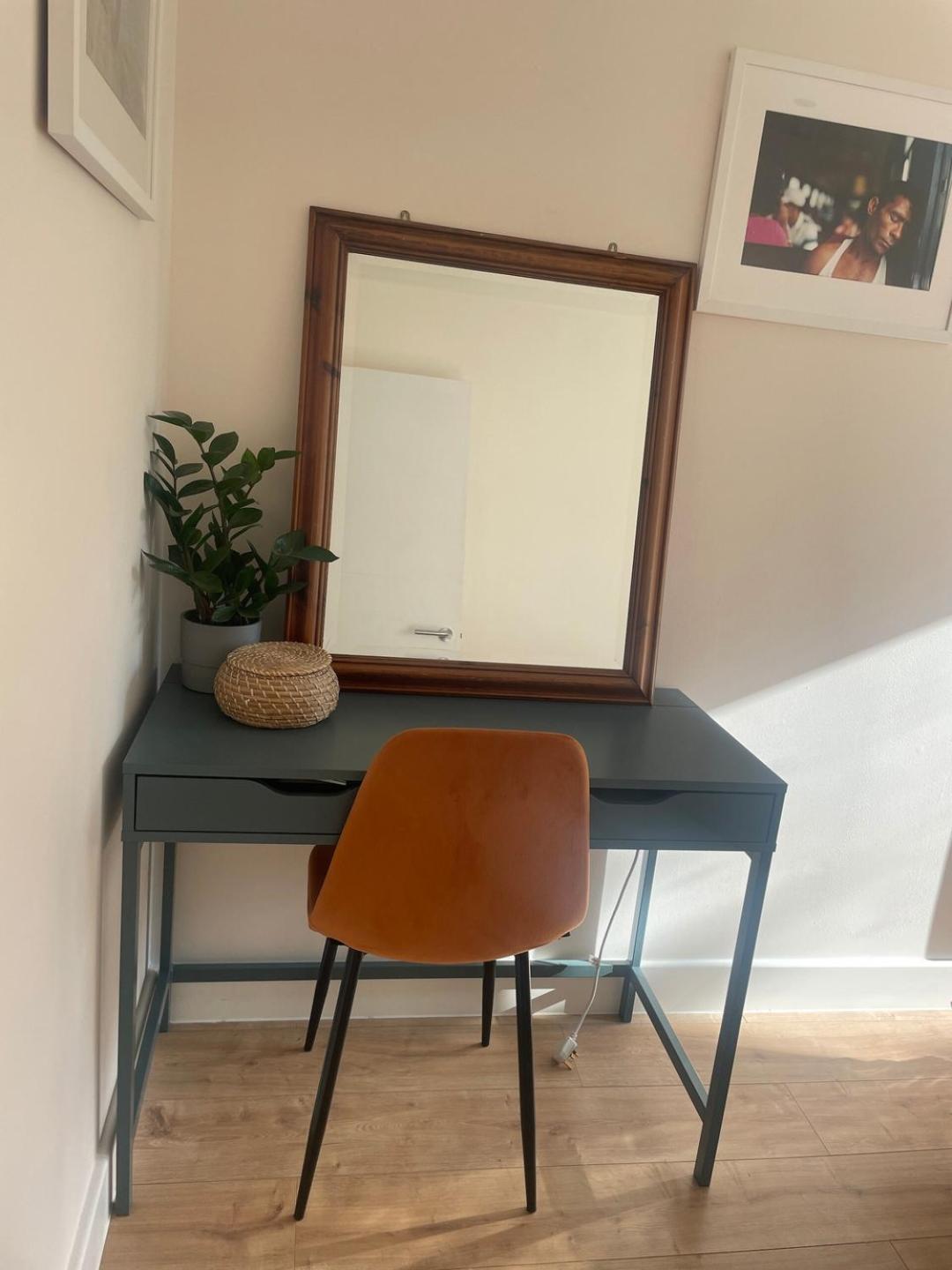 Сasa de vacaciones Beautiful Bright 3-bed Next To Station Londres