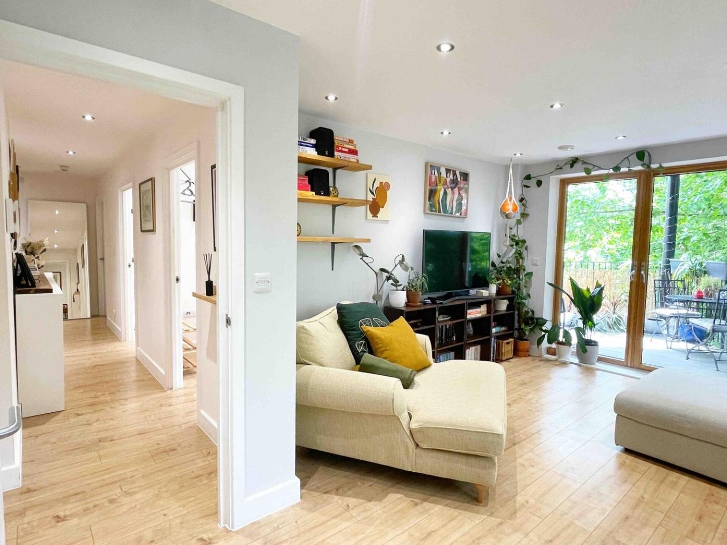 Beautiful Bright 3-bed Next To Station Londres