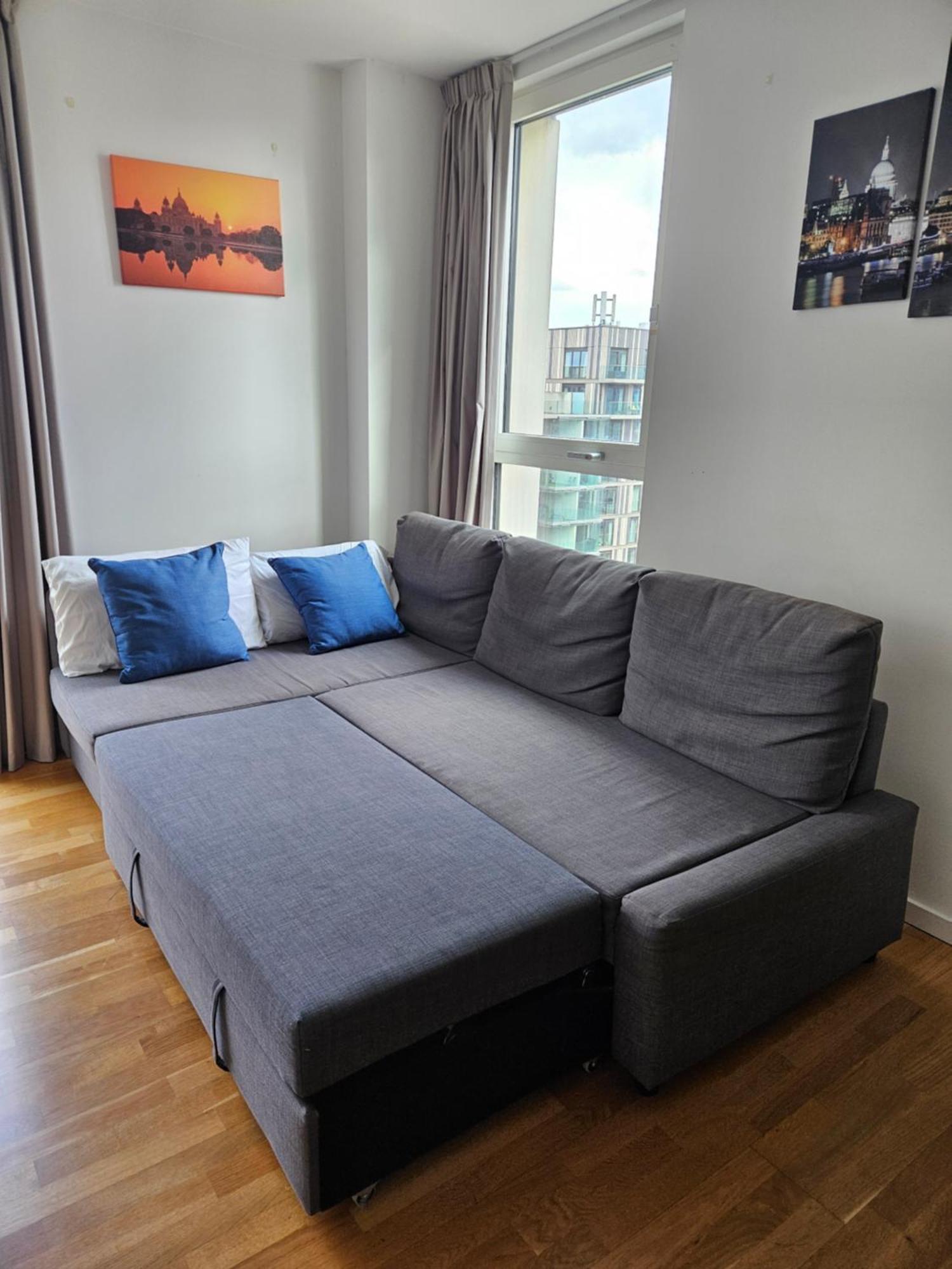 Lovely 2 Bedroom Flat With Balcony In Stratford Leilighet