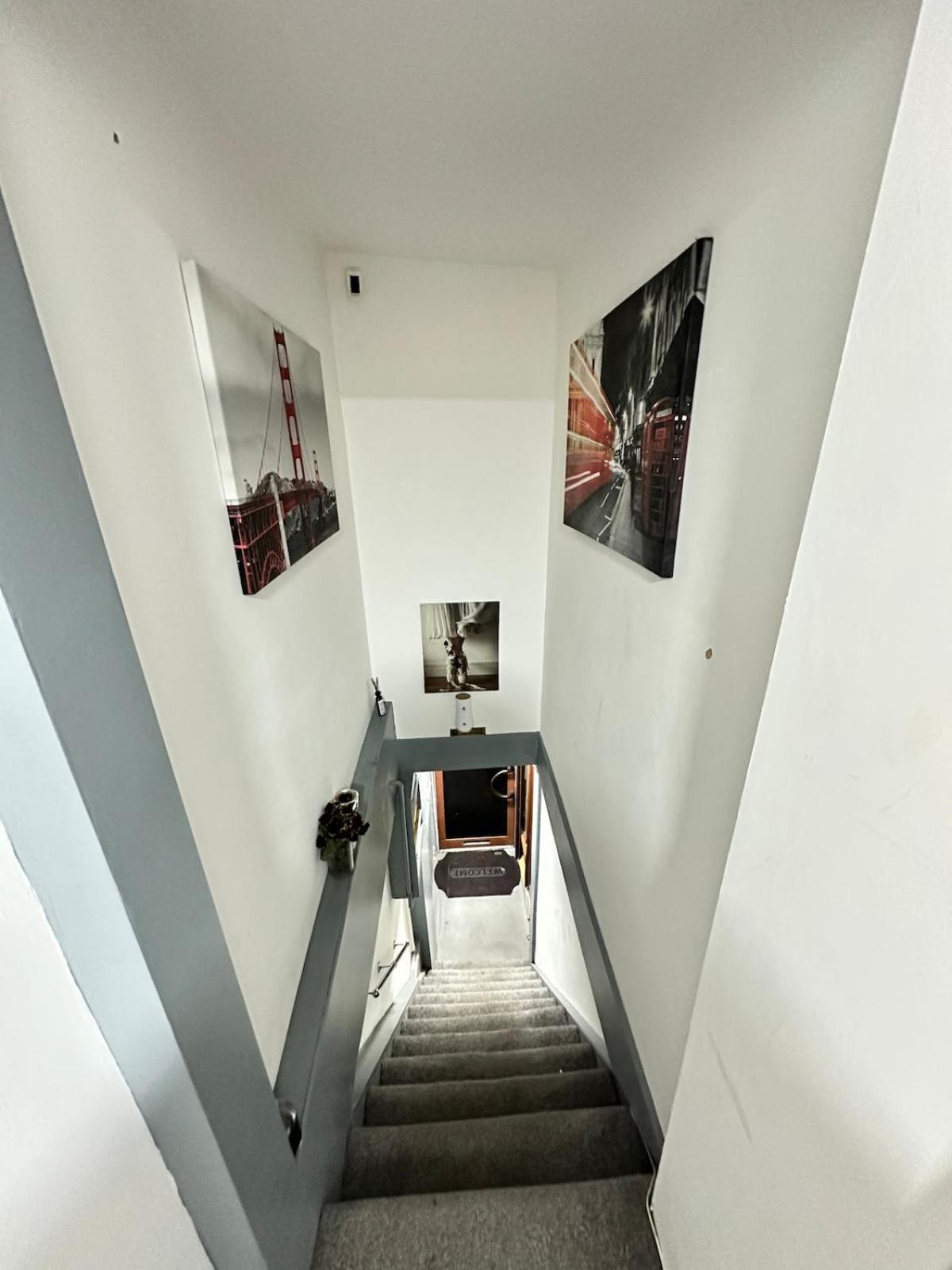 Cozy Modern In The Heart Of Ferienhaus *