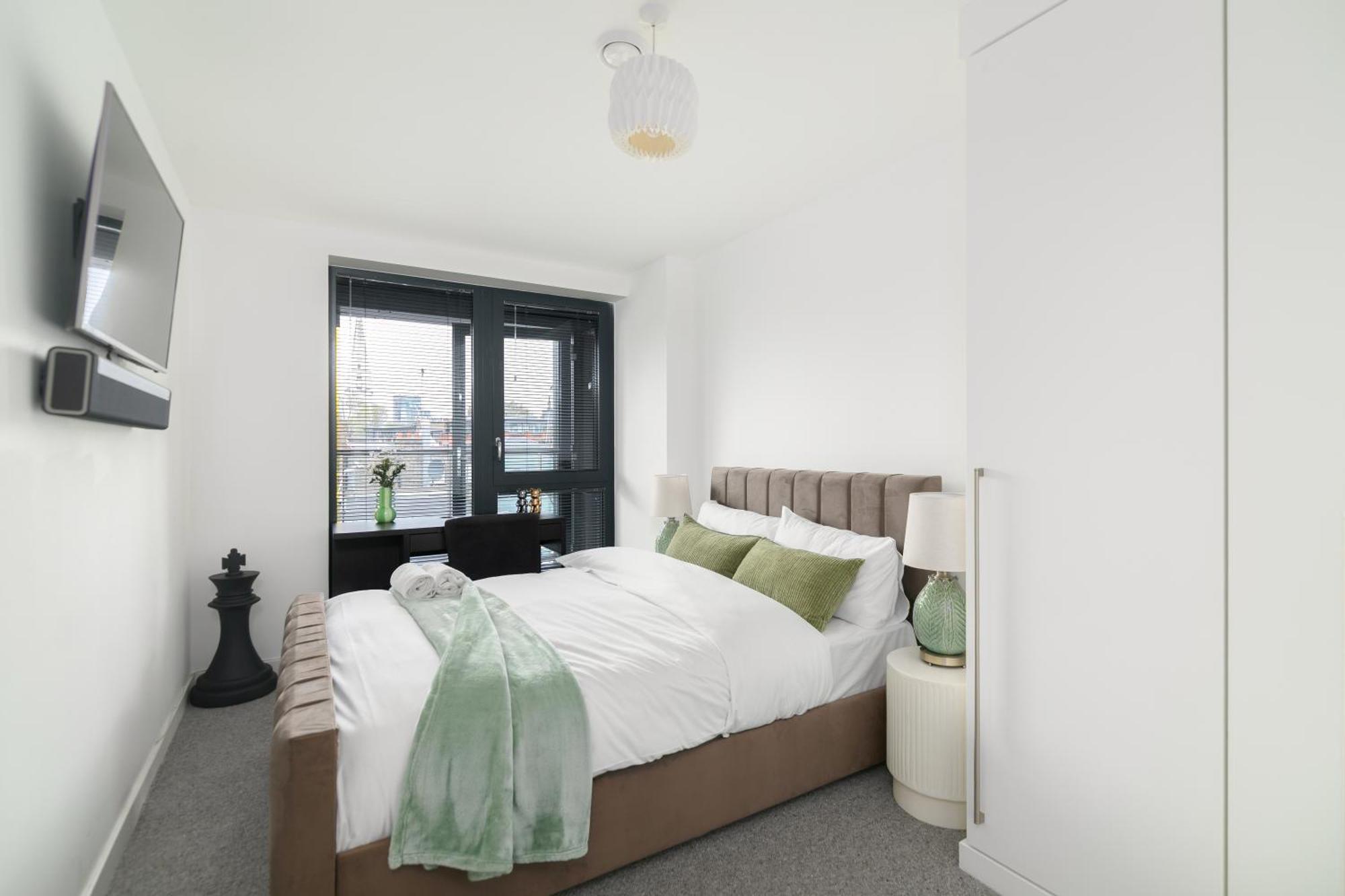 Apartment City Of London 2Br Penthouse With Stunning Terrace Views London
