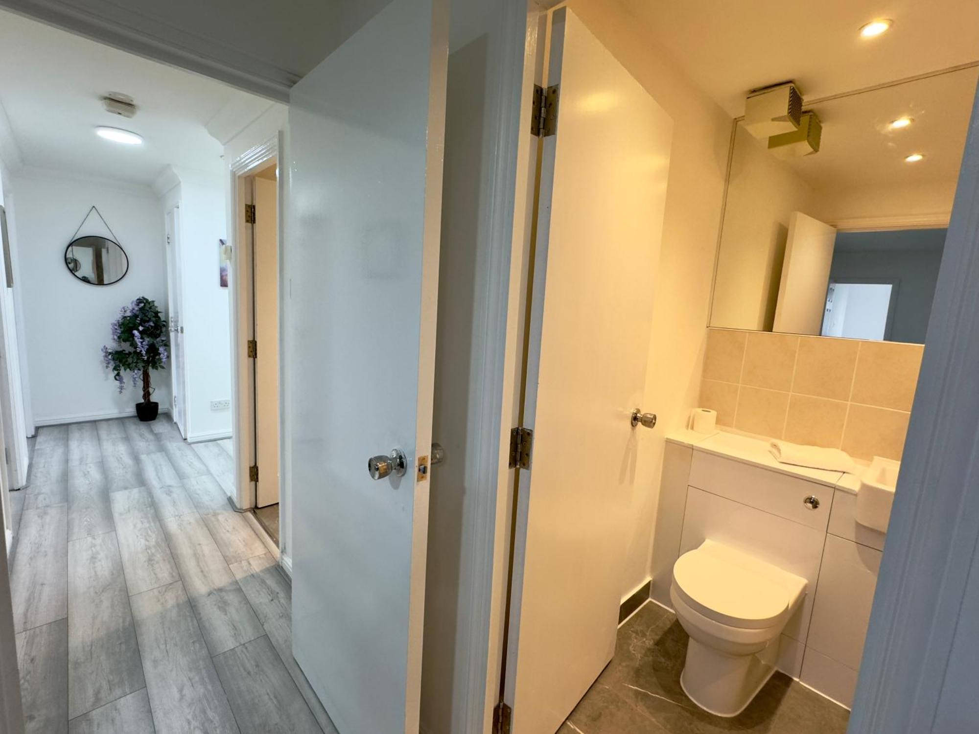 Apartment Amazing Riverview 3bedrooms, 2bathrooms, Balcony, Parking *