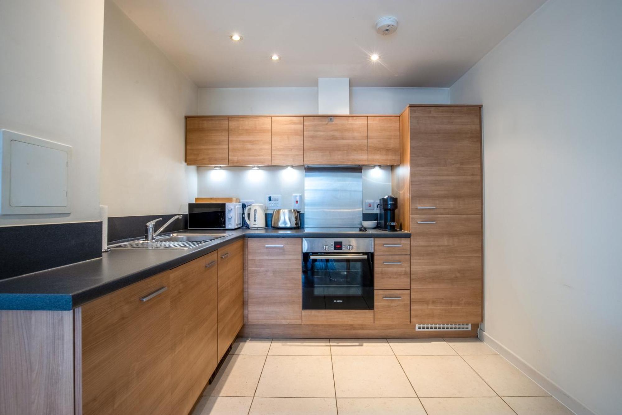 Apartment Londwell, & Limehouse Balcony - Views *