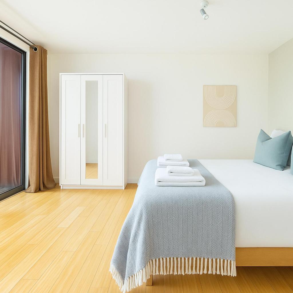Appartement Dalston Square Gem - Walk To Cafes, Bars & Tube Londen