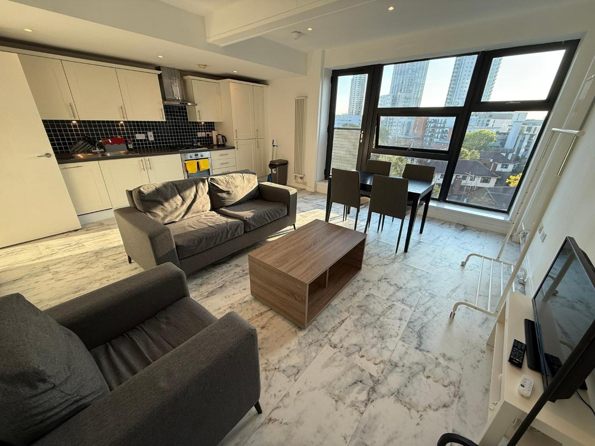 Hotel Entire Flat With 2X Bedrooms, 2X Bathrooms And A Big Living Room In The Olympic Park And Westfield At Stratford London