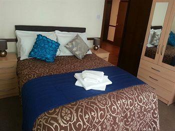 Bed & Breakfast Metro London