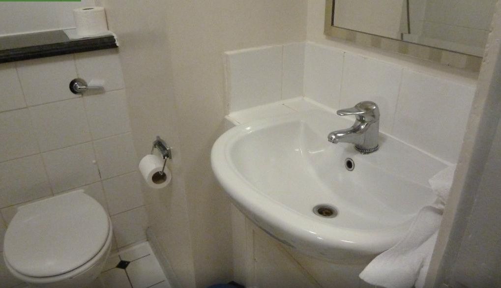 Travelodge Kings Cross Royal Scott 3*