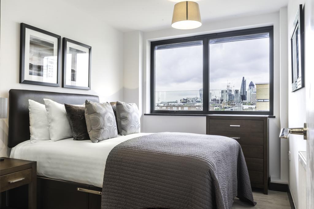 Apartment Aldgate London