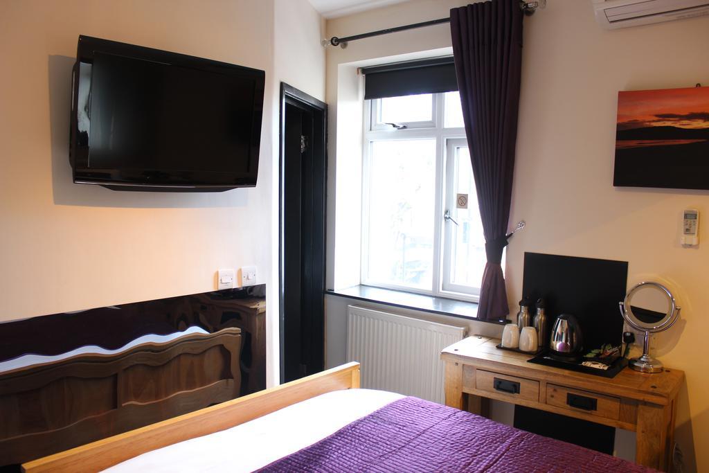 Hotell Avo 3*