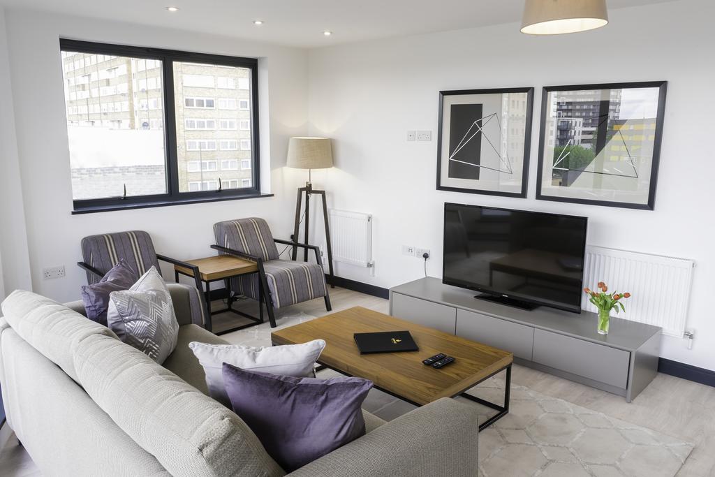 Apartment Aldgate London