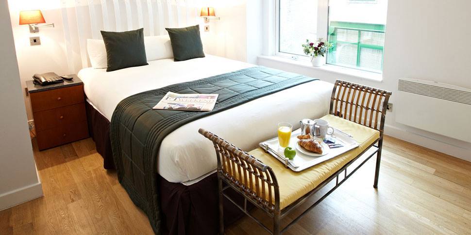 196 Bishopsgate Apartment London