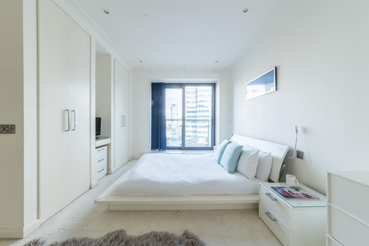 Waterfront Apartment *