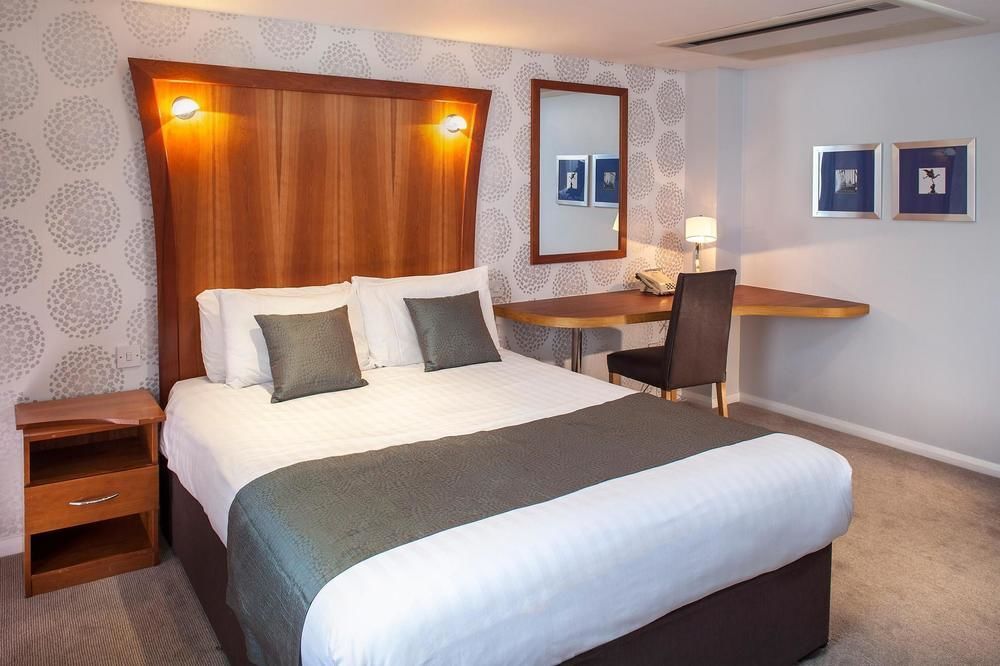 Corus Hyde Park Hotell