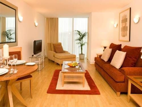 Marlin Commercial Road - Limehouse 4*