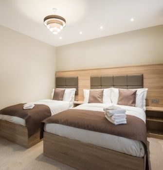 Hotel Docklands 3*