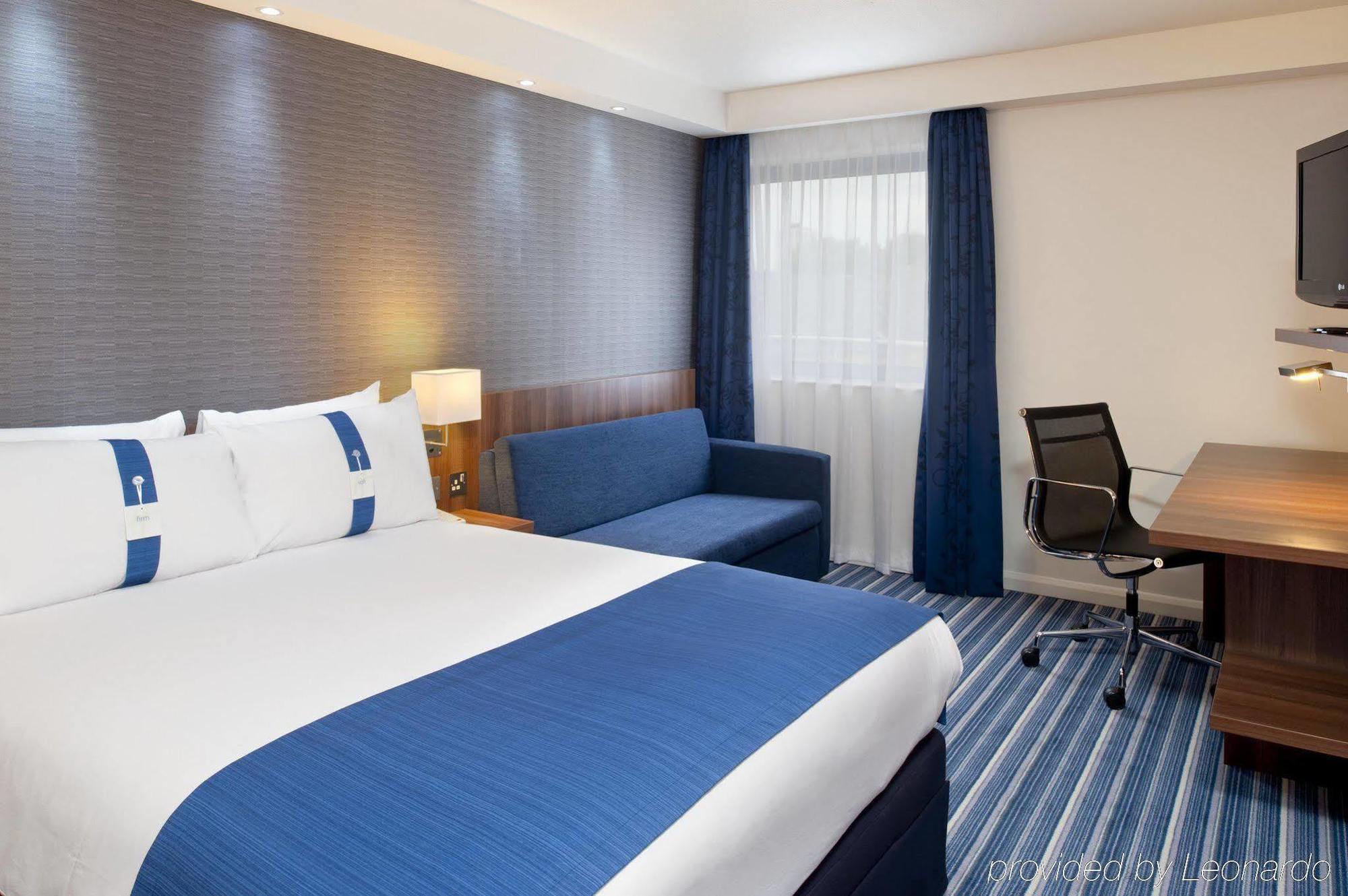 Express City, An Ihg Hotel