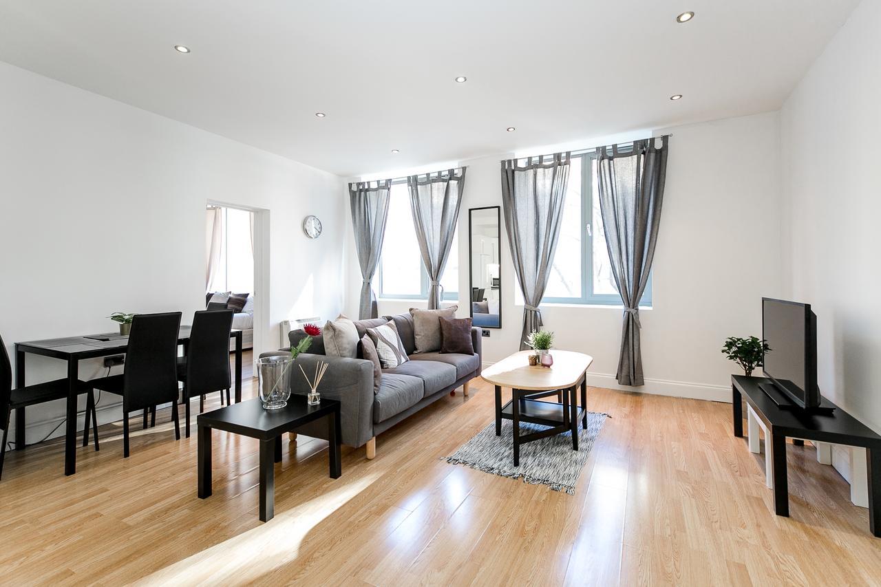 Aldgate Apartment