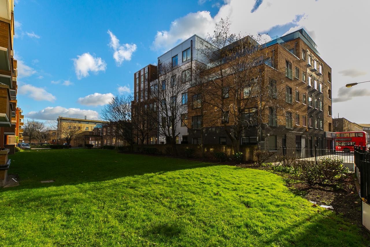 Apartment Aldgate London