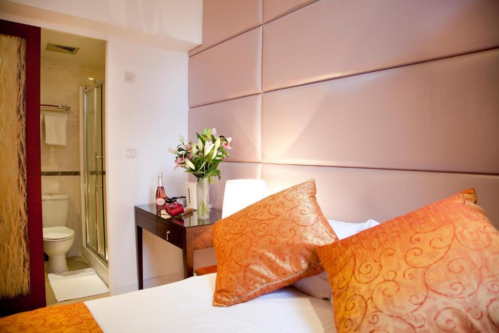 Hotel Russell Square 3*