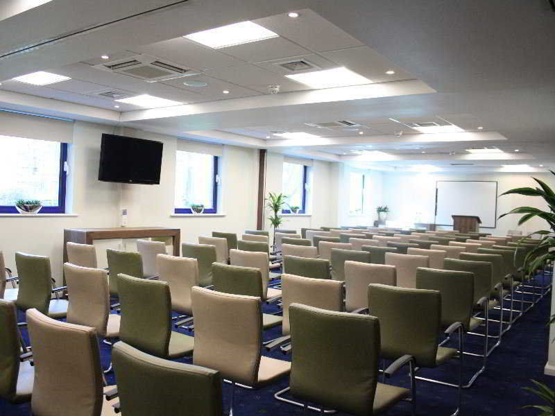 Holiday Express Stratford By Ihg