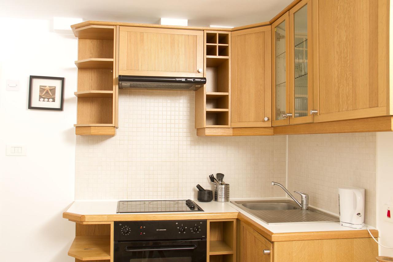 Irwin At Notting Hill Apartment