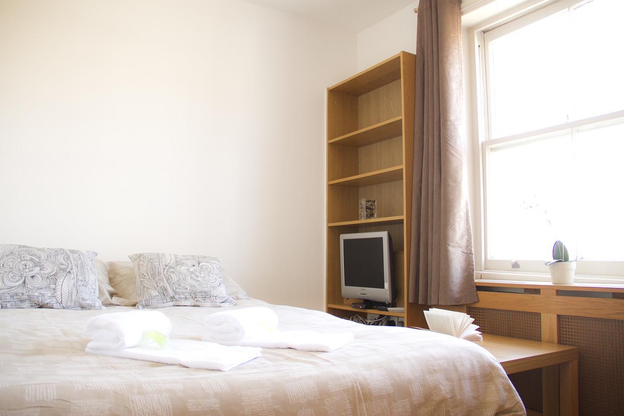Irwin At Notting Hill * London