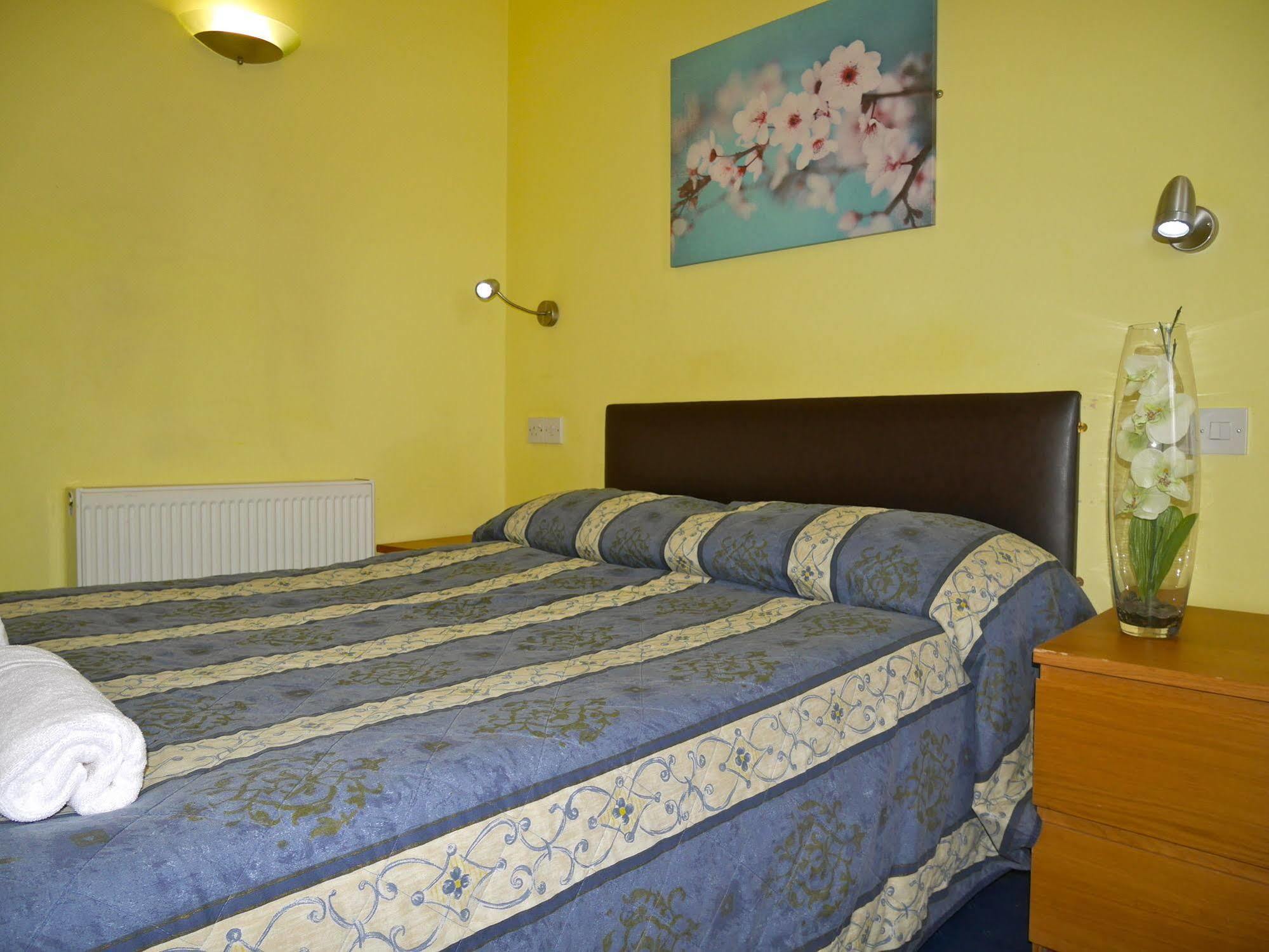 Pacific Hotel 3*